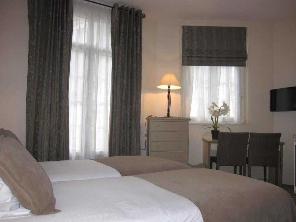 Hotel Le Fer A Cheval Трувиль-сюр-Мер Экстерьер фото